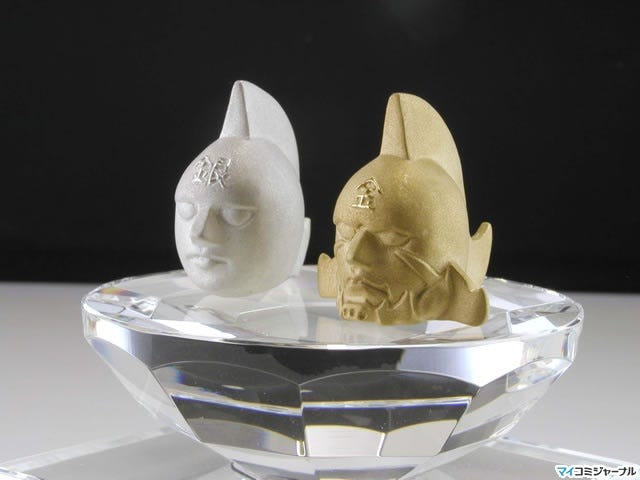 キン肉マン 29周年記念の純金製 黄金のマスク と純銀製 銀のマスク マイナビニュース
