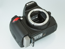 もっとも安いニコンの入門機、ニコン「D3000」実写 もっとも安いニコンの入門機、ニコン「D3000」実写