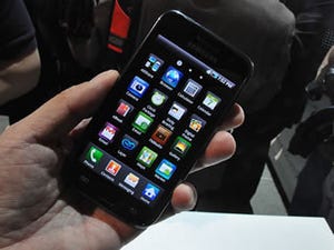CTIA Wireless 2010 - Samsug、ソーシャル機能強化のAndroidスマートフォン「Galaxy S」を発表