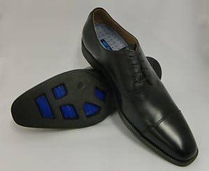 HAWKINSプレミアムから、靴内の熱を逃しムレを防ぐ「クール」シリーズ発売