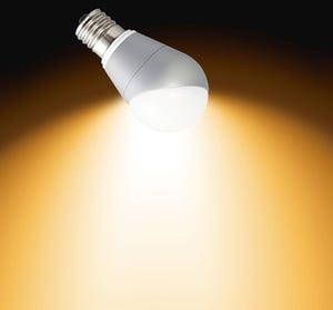パナソニック、斜め取付け専用LED電球を発表