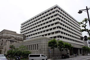 日銀・白川総裁、成長基盤強化の総額3兆円資金供給「中央銀行として異例」