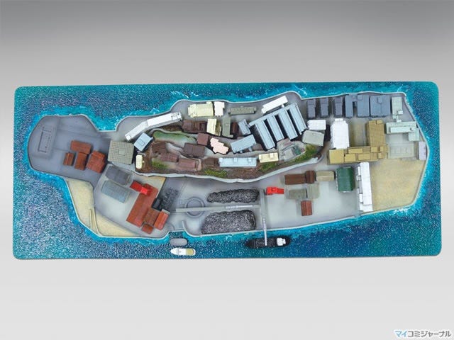 アオシマ、日本が誇る文化的遺産を模型化 - 「1/1400 軍艦島」を発表 
