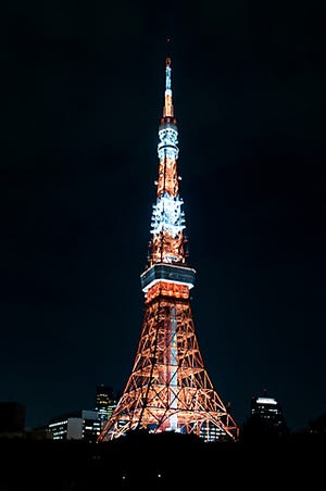 東京タワーが衣替え、17日から夏バージョンの涼しげなライトアップに!!