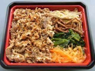 「叙々苑」監修! 牛焼肉たっぷり「焼肉重」がローソンから登場