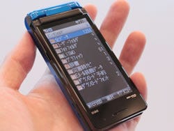 KDDI、14.1メガCCDカメラ搭載の「AQUOS SHOT SH010」発表 | マイナビ