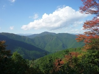 景信山～陣馬山の奥高尾プチ縦走--ワンバーナークッキングで充実の山ごはん