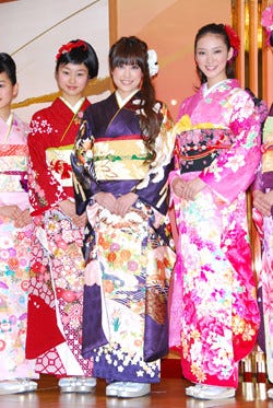 忽那汐里 恋愛禁止ですから オスカー女優が晴れ着撮影会 マイナビニュース