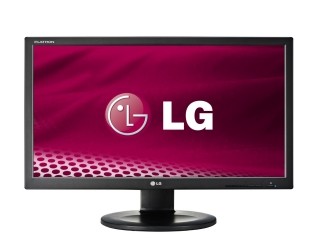 LG、LEDバックライトとIPSパネルでフルHD対応の23型ワイド液晶ディスプレイ