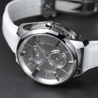 BASELWORLD 2011 - シチズン、光で発電する時計「Eco-Drive RING」発表