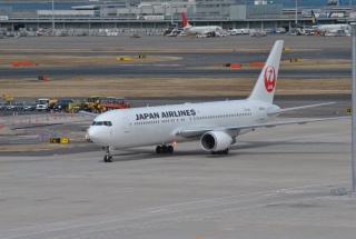 JAL、国内線全クラスでアラビカ種100%の厳選豆を使ったコーヒーを提供