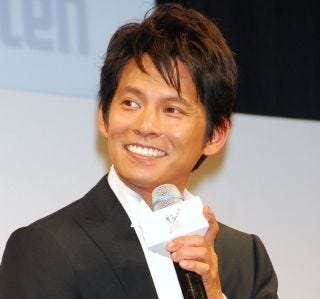 織田裕二 キターッ が復活 サンテfx のcmに再出演 マイナビニュース