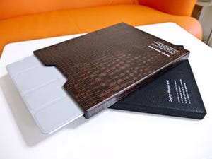 ratio、Smart Coverを装着したiPad 2用紙製スリーブケース「SMATEGO」