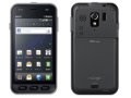 KDDI、Android搭載のビジネススマートフォン「EIS01PT」発表