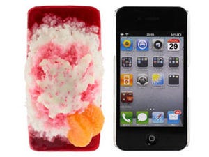 イチゴシロップと練乳がたっぷり!涼感あふれるかき氷型iPhone 4用カバー