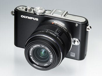 チルト液晶で使いやすくなったミラーレス機「OLYMPUS PEN Lite E-PL3