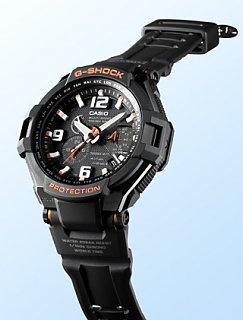 カシオ、新タフネス構造"TRIPLE G RESIST"採用のパイロット仕様「G-SHOCK」