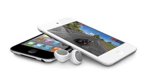 アップル、iOS 5搭載「iPod touch」をブラック/ホワイト2色で発売