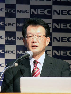 NECパーソナルコンピュータ高須英世社長が退任、後任は高塚栄常務