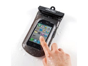 サンワダイレクト、IPX8取得のiPhone対応アームバンド付き防水ケース
