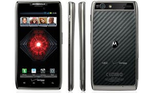 米Motorola「RAZR MAXX」、2倍近いバッテリー搭載 - LTEでも安心