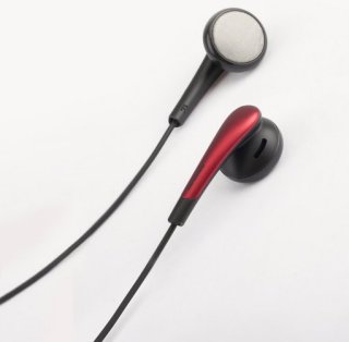 コウォン、新ブランド「LIAAIL」よりインイヤータイプの高音質イヤホン