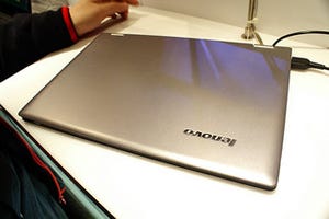 CES 2012 - Lenovo、ヒンジが180度開き様々に形態変化するコンセプトPC「YOGA」