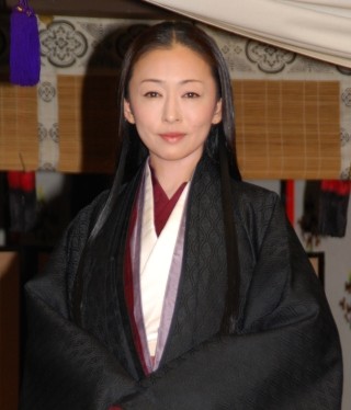 松雪泰子、"女の争い"に「怖い役でとても面白い」- 大河ドラマ『平清盛』