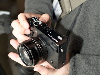 CP+2012 - 発売前の「X-Pro1」の高級感に酔いしれる - 富士フイルム | マイナビニュース