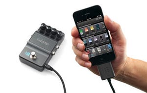 ペダルスイッチで切替可能なiPhone用ギターエフェクトツール「iStomp」