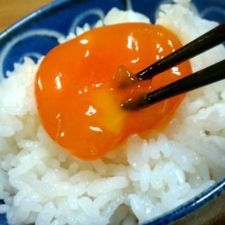 卵黄の味噌漬け、卵かけごはんの数倍旨くてごはんが何杯でもいける!