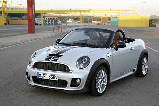 布袋寅泰 × MINI! 「MINI Roadster」「MINI Coupe」幾何学模様のモデルも