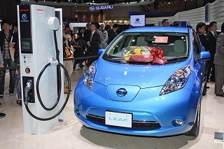 日産とGDOがタイアップ、電気自動車充電器を全国主要ゴルフ場に設置