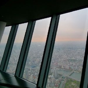 東京スカイツリー内部を公開! 地上450mの眺め&空中のエンタメ空間を楽しむ