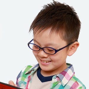 パソコン&ゲームから子供の目を守る「JINS PC for kids」発売!