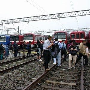 「京急ファミリー鉄道フェスタ」5/27開催 - 懐かしのデ1形やデ51形も展示