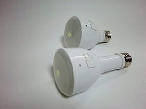 ラブロス、懐中電灯として使用できるLED電球"マジックバルブ"の電池強化版