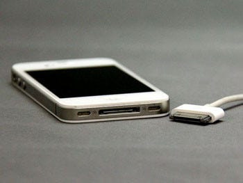 Appleが次期iphoneで19ピンの小型dockコネクタを採用か 英reuters報道 マイナビニュース