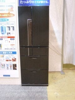 三菱、一般家庭のキッチンに置ける685mm幅の6ドア大型冷蔵庫「JX」シリーズ