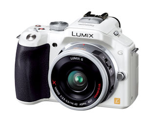 パナソニック、EVFを覗いた瞬間にAFが作動するミラーレス一眼「LUMIX G5」