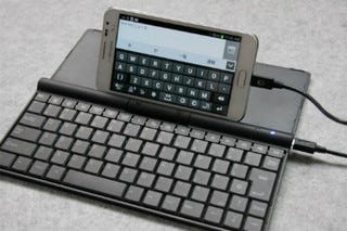 Androwireレビュー スマホ向け有線キーボード Wired Keyboard For Android を試す マイナビニュース