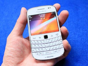 「BlackBerry Bold 9900」の新色Pure Whiteモデルをチェック!!