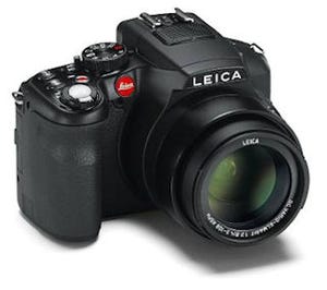 ライカ、ズーム全域でF2.8を実現する24倍ズームのデジタルカメラ「V-LUX4」