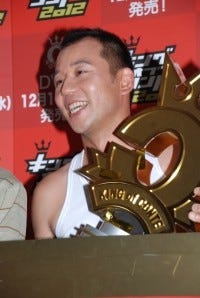 苦節16年のバイきんぐ 史上最高点コントで優勝 キングオブコント12 マイナビニュース