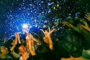 東京都豊洲で泡にまみれて踊る! 野外"泡パーティー”9月30日に開催