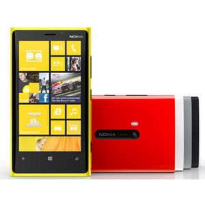 NokiaのWP8端末「Lumia 920/820」の欧州での販売価格と時期が発表