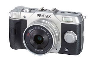 ペンタックス、超小型ミラーレス一眼「PENTAX Q10」を26日に発売