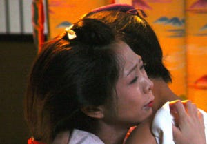 椿鬼奴「助けて頂いた」、映画『大奥』で堺雅人とのベッドシーンを熱演!