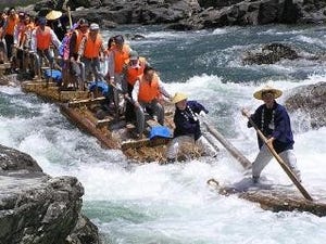 和歌山県には、四方を他県に囲まれた全国で唯一の村がある?