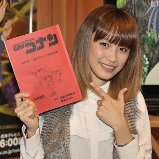 高橋愛、『名探偵コナン』で声優に初挑戦! 理想のタイプは怪盗キッド?